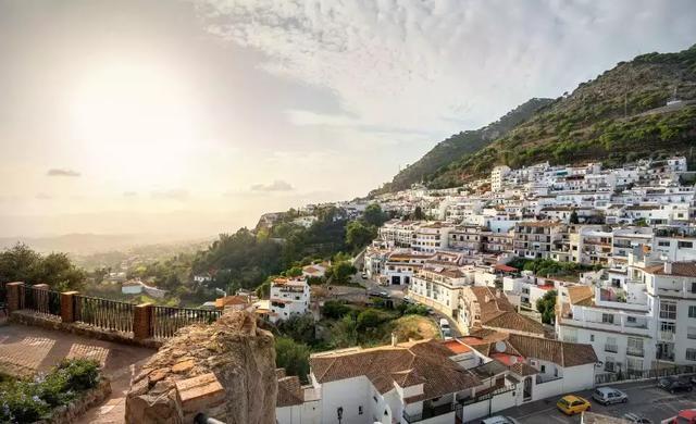 远离城市，几百年来维持最自然的样子，欧洲不得不去的15个小镇！