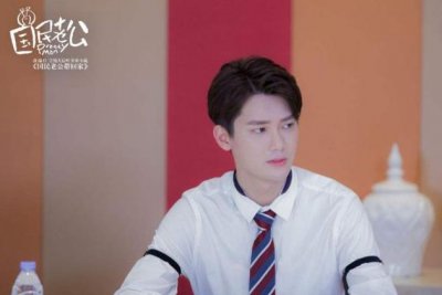 ​《国民老公》之后，熊梓淇又一部电视剧，饰演学生时代的大众情人