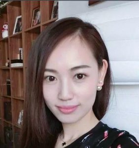 ​王宝强代理律师再次晒照回应，网友：暗示马蓉认清现实，别做梦了