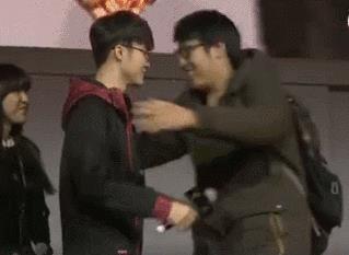 Faker终究还是输了!恩静与42岁男星恋爱,魔王终是梦了碟,你是恩静亦是劫!