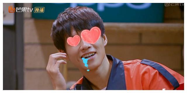 《明星大侦探3》王鸥共四个造型,前三个都超美最后一个却辣眼睛