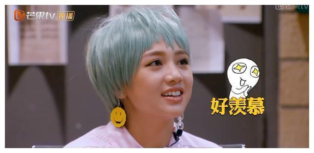 《明星大侦探3》王鸥共四个造型,前三个都超美最后一个却辣眼睛