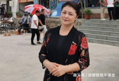 ​“谢大脚”车祸离世，本山传媒艺人发文悼念，长贵发长文让人痛心