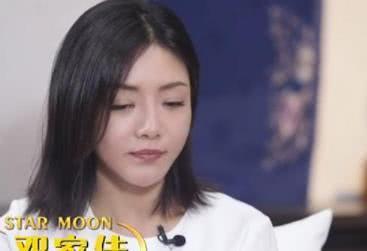 娄艺潇和邓家佳是一对超级好闺蜜,知道对方家里的门锁密码