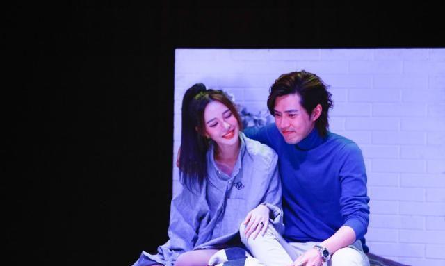 演员黄诗棋首演话剧 接受演技新考验