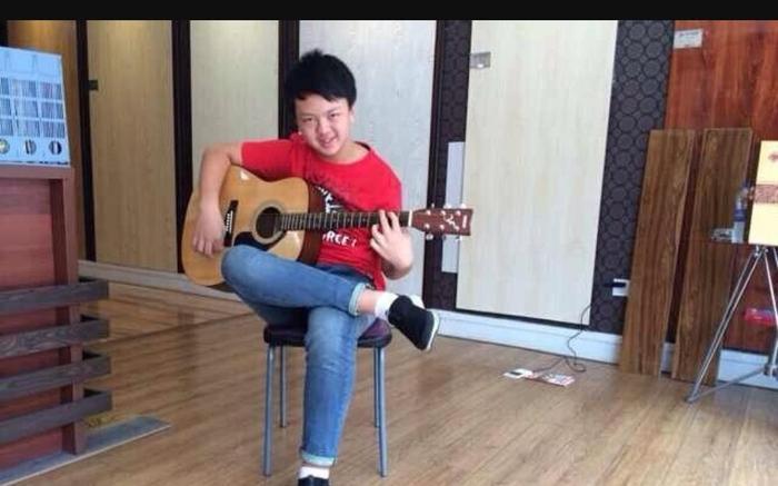 变形计富二代张赢天：爸爸脑袋被驴踢了，妈妈脑袋被大铁门挤了！