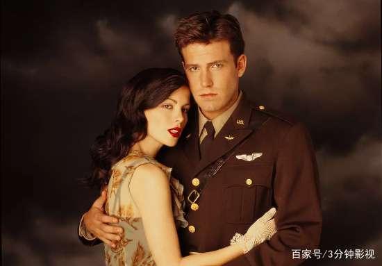 她性感优雅、智商152,从牛津学霸到票房女王,成为动作女巨星