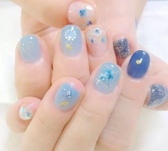 ​5款干花美甲：即使再渺小，也要发出属于自己的光！