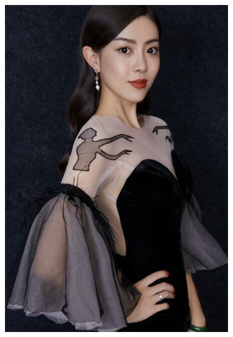 歌唱家刘和刚近况,,首述父母身份,自爆和妻子相识三个月闪婚