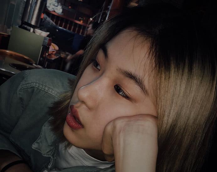 看多了《变形记》韩安冉杨馥宇的脸再看“巨婴”刘思琪的!