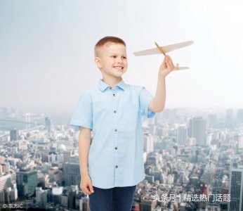 ​酒后开飞机被捕，情节严重的将终身禁止参与飞行