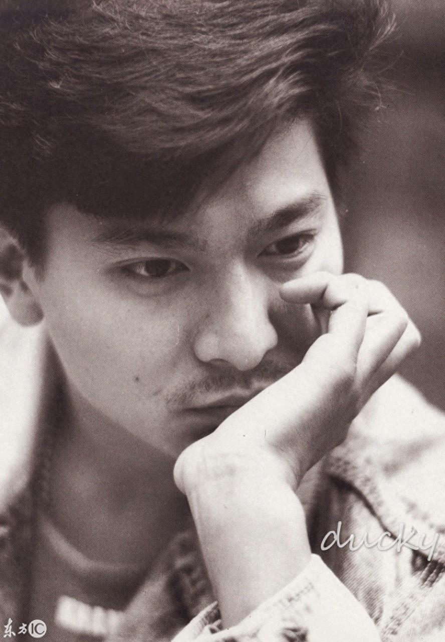 刘德华帅气迷人魅力黑白头像表情图片