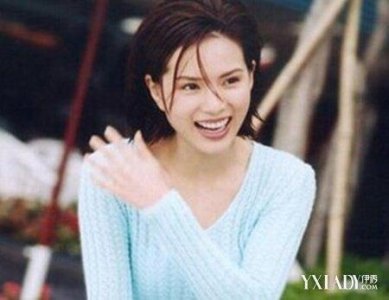 ​“姑姑”李若彤三级片凸点 小龙女形象被玷污