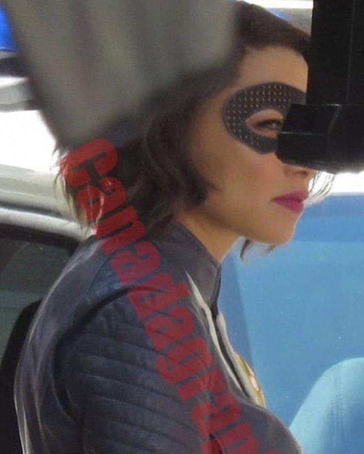 《闪电侠》第五季已在上月于温哥华开拍，预计10月回归