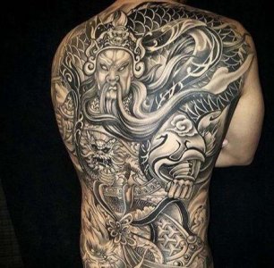 ​霸气“关公”为什么一般人背不动