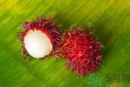 吃红毛丹可以喝牛奶吗？红毛丹和牛奶可以一起吃吗？