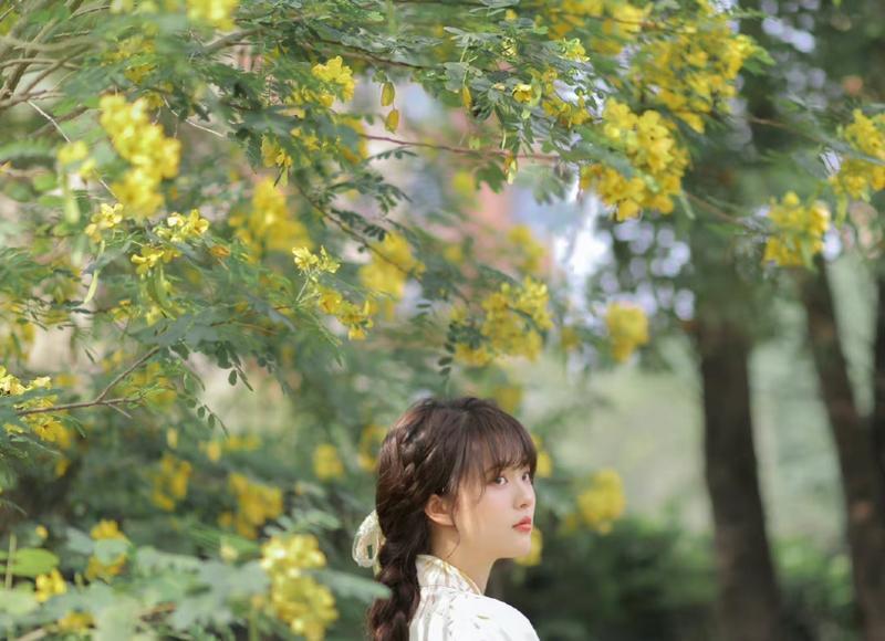 老婆出轨离婚怎么判，老婆出轨离婚，到底应该如何判？