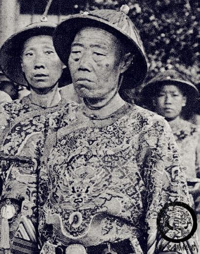 老照片带你看看清朝的太监长什么样：看看他们和正常男人有区别吗