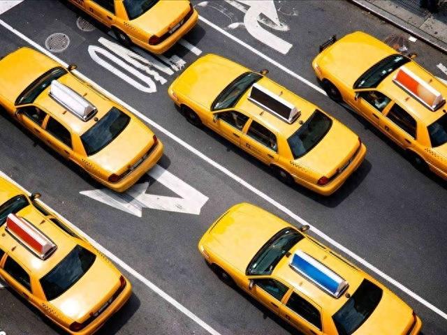 网上打车真的安全吗？滴滴打车发生的事件大家有什么看法？