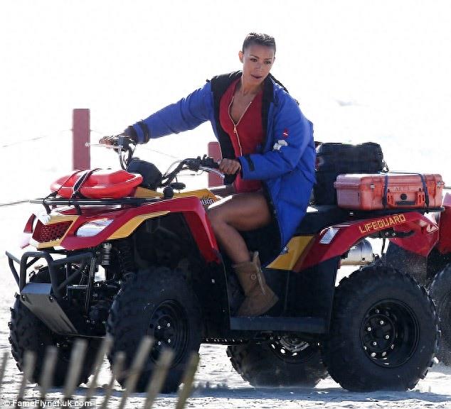 《海岸救生队》拍摄精彩剧透，让你大饱眼福