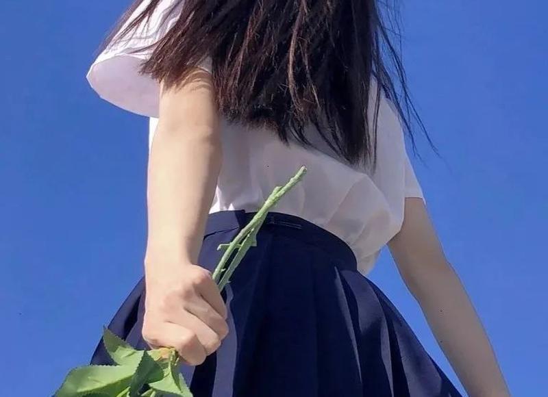 起诉离婚，不要求分割财产，是否能不起诉，要求