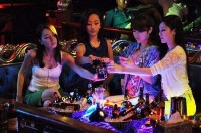 ​这三类工作适合年轻人，看起来光鲜亮丽，其实加班时间长较辛苦