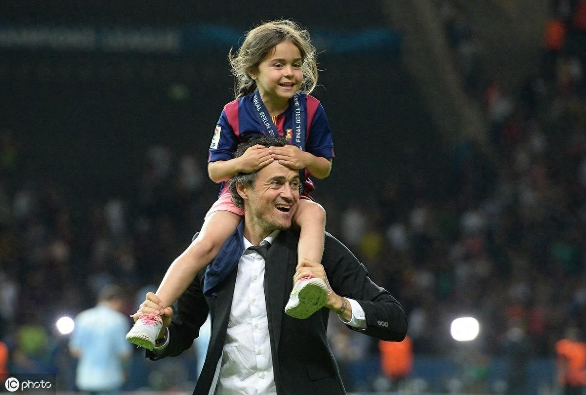 痛心！恩里克女儿骨癌去世，曾在诺坎普奔跑的小天使