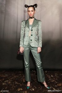 ​日本模特兼女演员水原希子