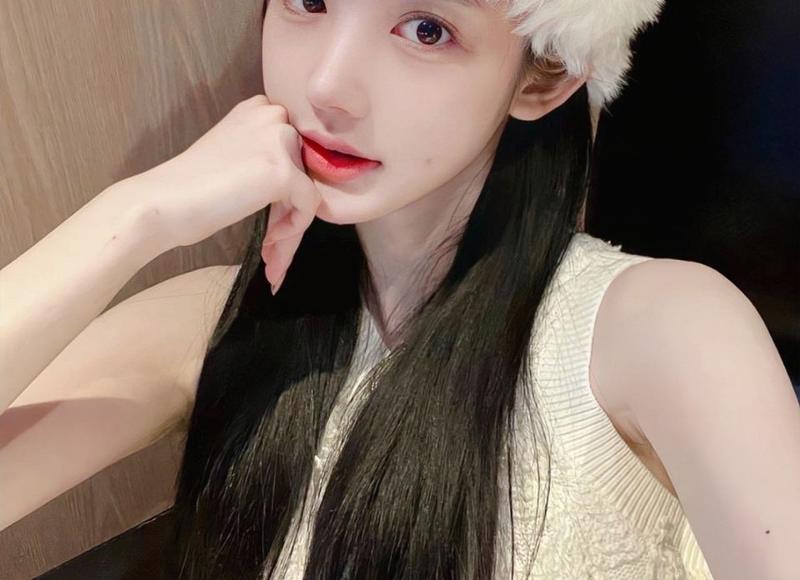 女生高兴时为什么会跳起来？