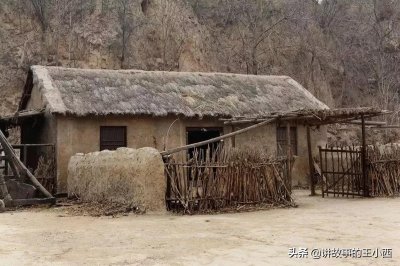 ​民间故事：樵夫救下一条蟒蛇，半年后，发生了史上有名的嘉靖地震