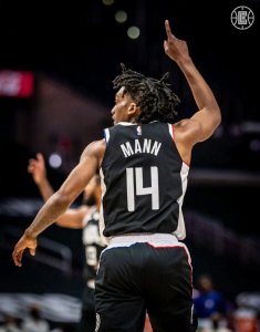 ​虽是小人物但为大场面而生，快船的曼恩到底何许人也？