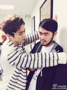 ​鹿晗实力撩经纪人老高，粉丝狂吃醋说：他变心了