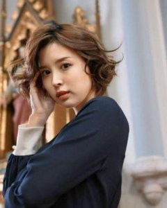 ​谭晶被禁止播出，作品下架引发惊人秘密！