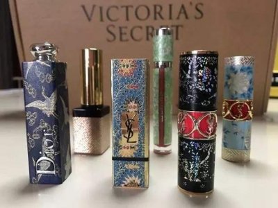 ​口红贴膜掀起热潮，你的口红贴膜了吗？那自己怎么贴呢？