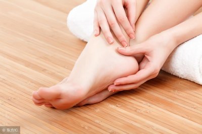 ​夏天到了，凉鞋磨脚怎么办？这些小妙招可以帮到你