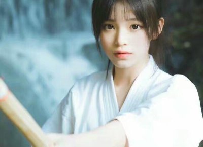 ​怎样让女生爱上和我聊天？微信聊天有哪些技巧？