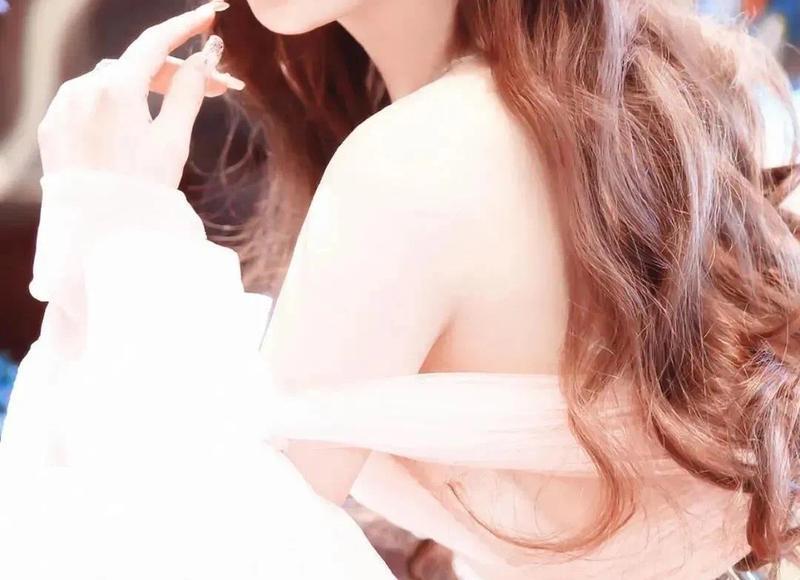 下午和女孩聊什么？100种聊天幽默开场白