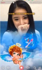 ​直播中土豪1分钟豪掷100万元 女主播一度失控落泪