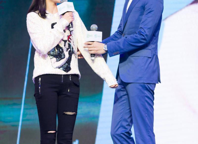 怎样套路女生 6个套路让她不抗拒 怎么套路女生