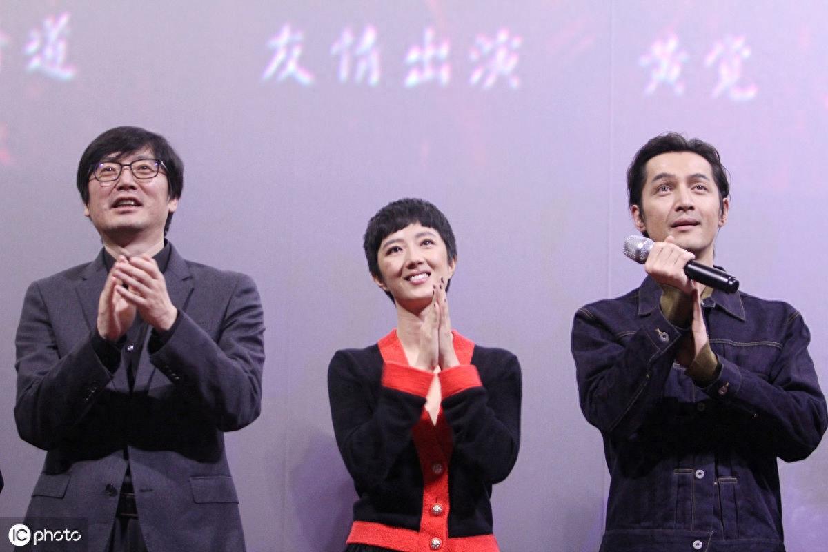 极度舒适！胡歌与桂纶镁组cp圈粉无数，现场互动默契满分