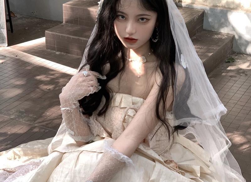 陌生女生对你有好感的眼神，喜欢都藏在眼神里