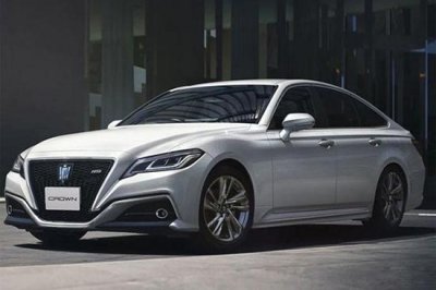 ​一汽丰田将引入第十五代皇冠 预售35万元起