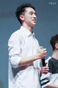 ​“白洛因”许魏洲，多才多艺、青春阳光帅气的大男孩