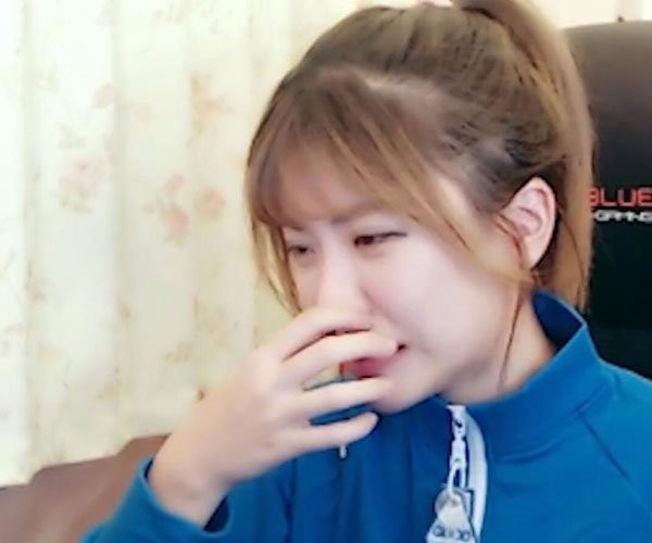 周淑怡是药水哥老婆吗 走后很快就与前女友娇娇复合了