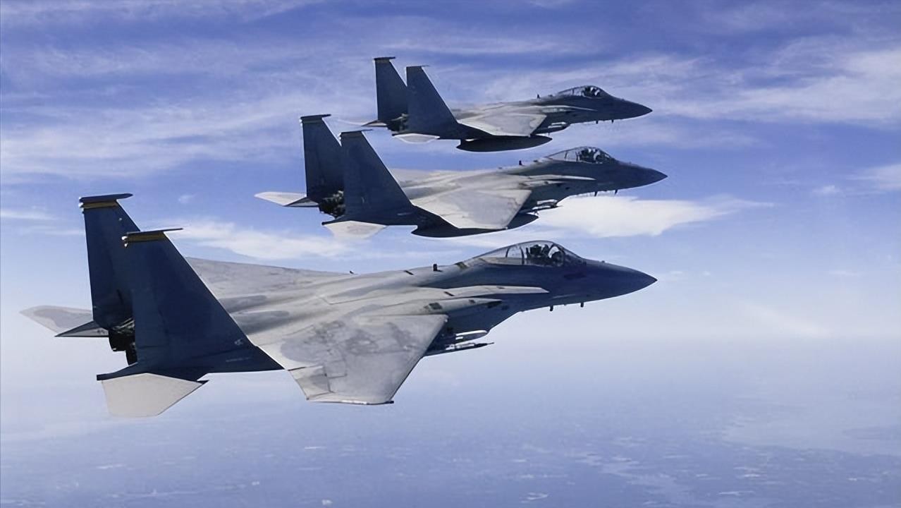 影响飞机飞行速度的因素有哪些（飞机每秒飞行多少千米）