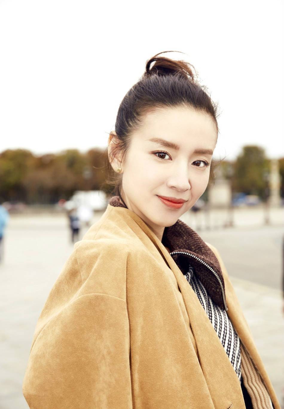 董洁个人资料写真作品