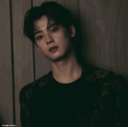 车银优有这么好看吗胖的时候的照片?车银优怎么火的在韩国人气