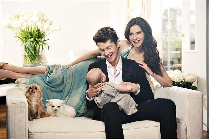 亚历桑德拉·马提尼斯个人资料写真作品