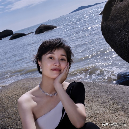 吴越个人资料和平年代（50岁的吴越：虽无儿无女，但不代表没有伴侣，人生不该只有爱情）