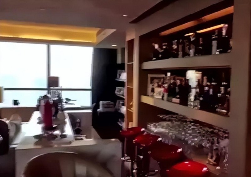 隐形富婆宋丹丹婚姻（宋丹丹4个男人3段婚姻）